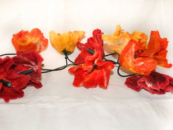 Filzblüten-Lichterkette